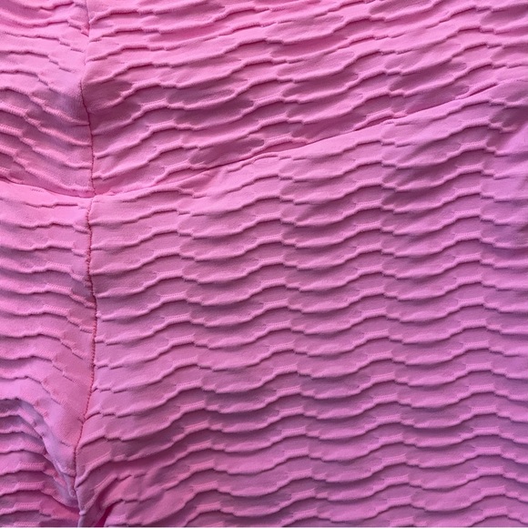 Booty by Brabants Bright Pink Crocodile Skin Leggings Textured Stretch Workout - Picture 8 of 15